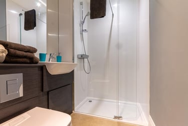 1 bed studio, The Bruce Building, Denton, Newcastle, NE17RP - Image 2